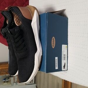 Dr.Scholls men's sneakers size 10